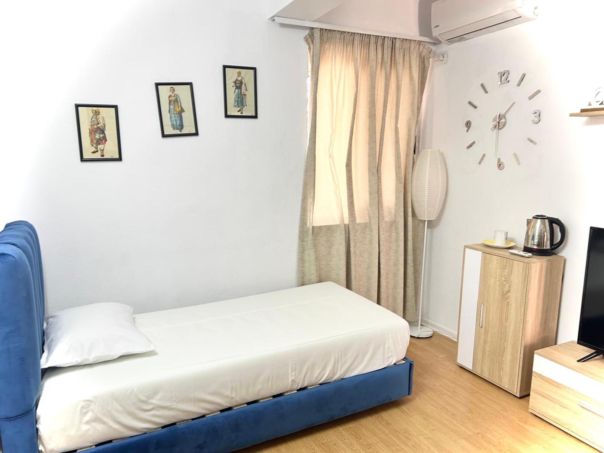 Budget Retreat Tirana & Studios Екстериор снимка